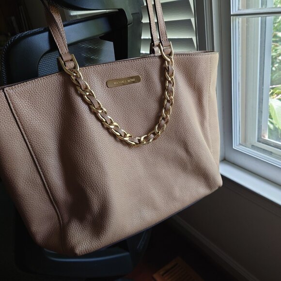 Michael Kors  Harper Tote - Picture 1 of 14
